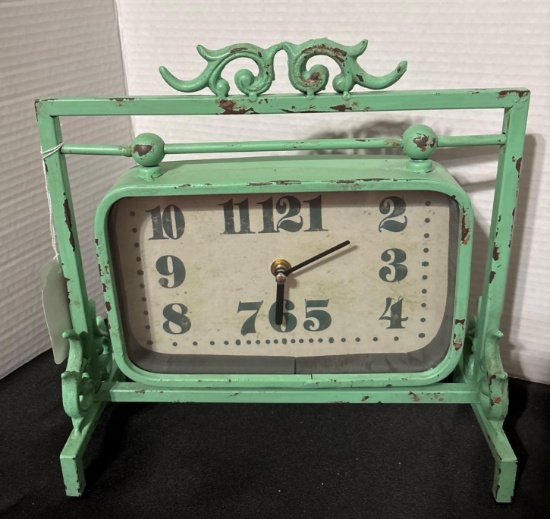 Clock, Battery Operated