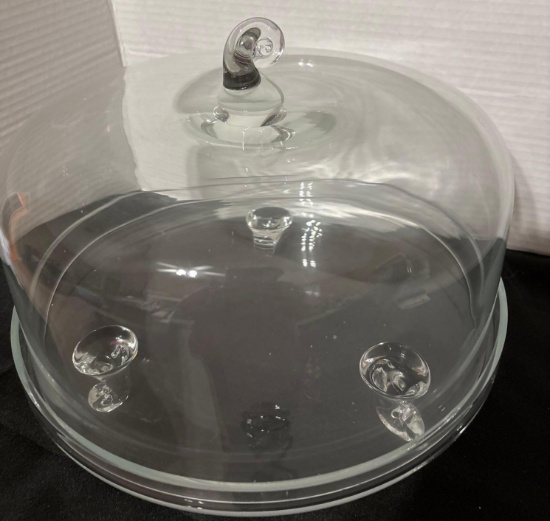 Covered Cake Plate, with feet