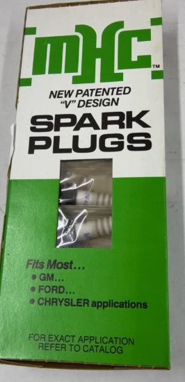 Spark Plugs, 8 Pack, 4RF425