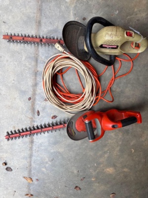 Electric Hedge Trimmer W/ Extension Cords