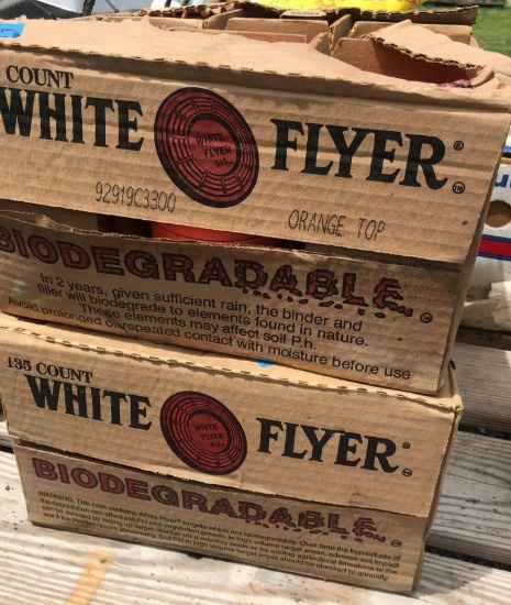 White Flyer Clay Targets, Florescent Orange.