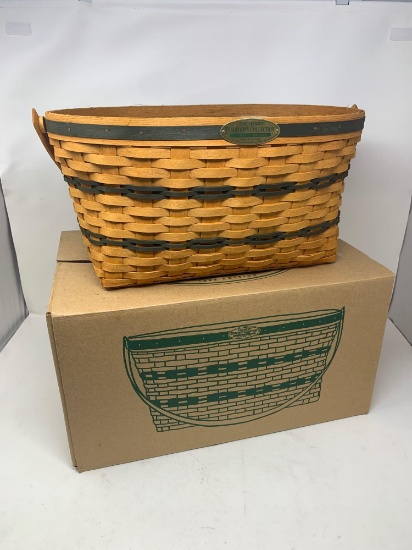 Longaberger Traditions Collection Family Basket 1995 Edition