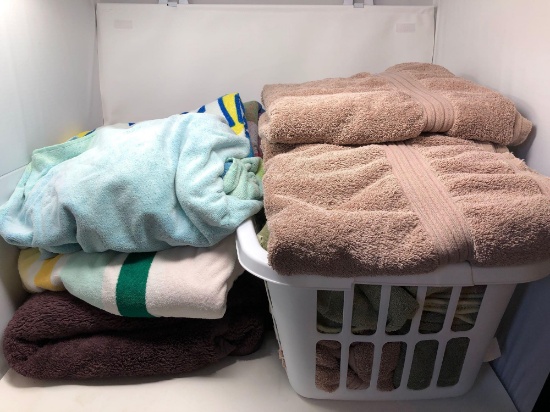 Towels/Sheets/Blanket Lot