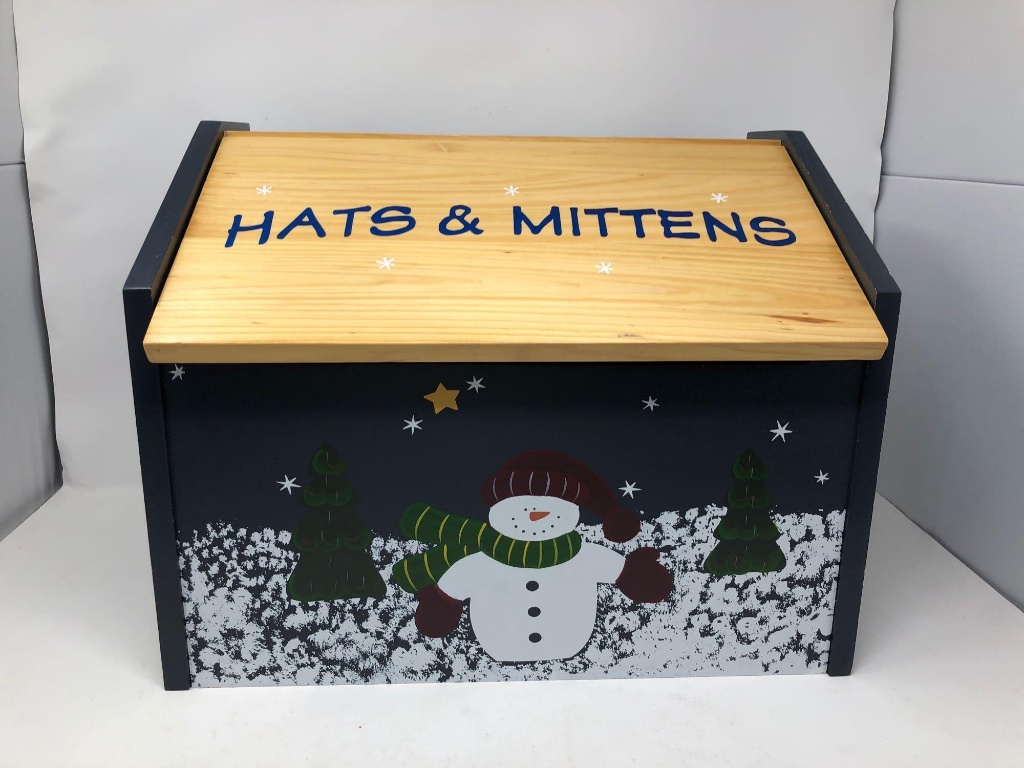 Wood Hats & Mittens Box | Art, Antiques & Collectibles Collectibles |  Online Auctions | Proxibid
