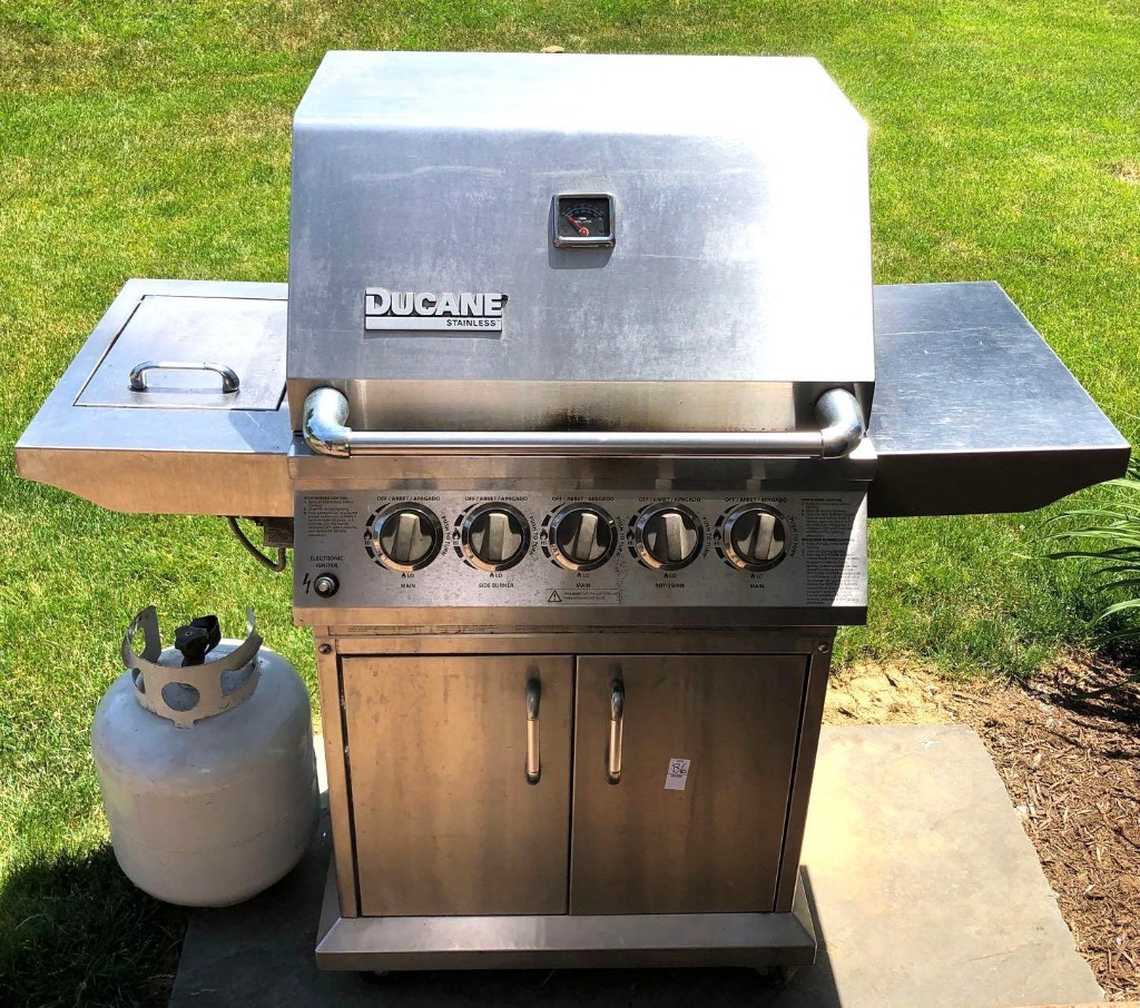 Ducane Gas Grill | Art, Antiques & Collectibles Collectibles | Online  Auctions | Proxibid