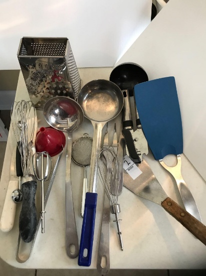 Kitchen Utensil Lot