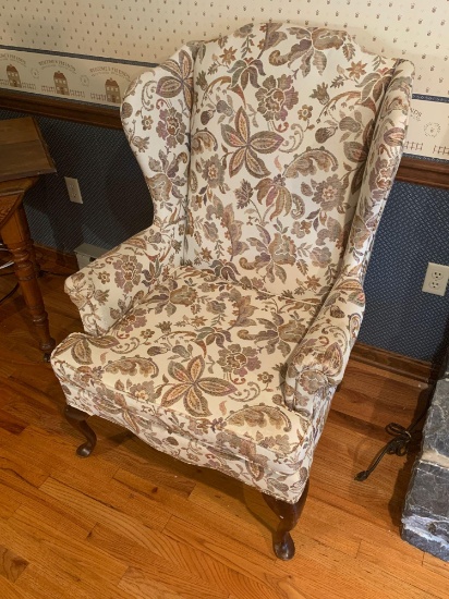 Vintage Antique Type upholstered chair