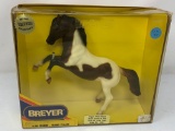 NEW in Box Breyer Collector Horse, RETIRED
