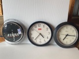 Battery Operated Wall Clocks
