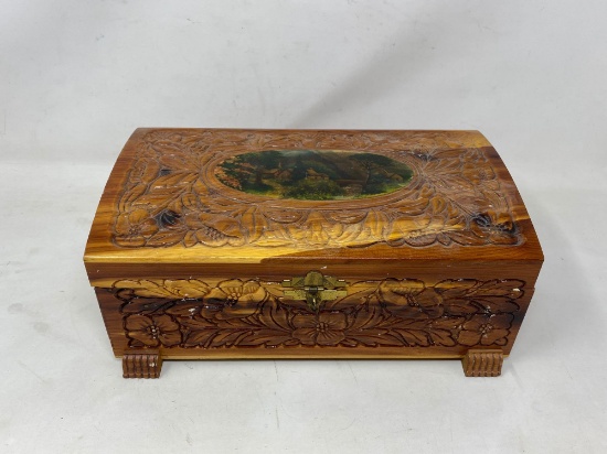 Small Cedar Souvenir Box
