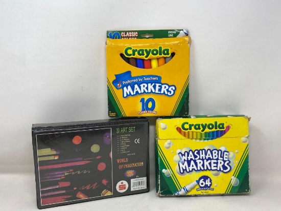 Crayola Markers and World of Imagination 30 Pc. Art Set