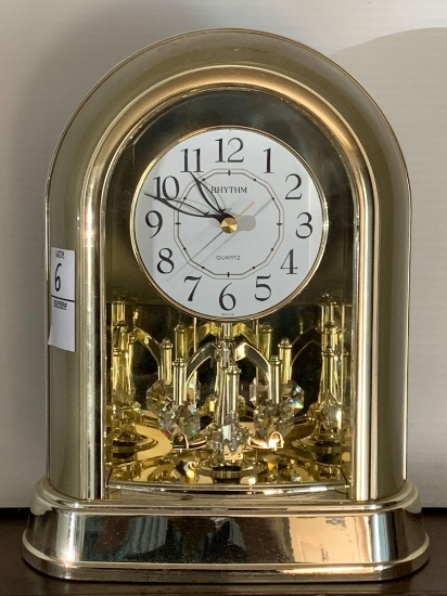 Rhythm Mantel Clock