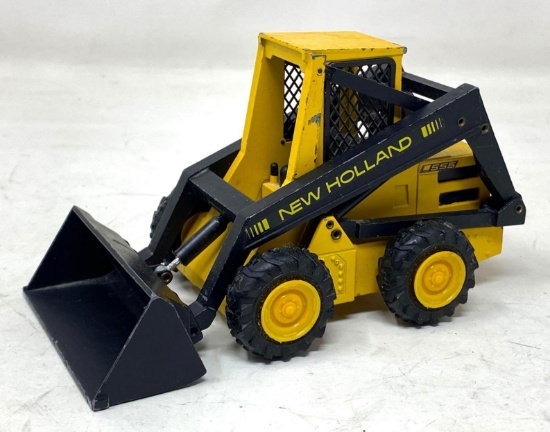 Die Cast Collectible, New Holland Skid Steer No. 276