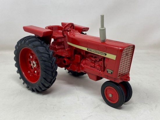 Ertl Red International Farmall 656 Metal Tractor with Rubber Tires