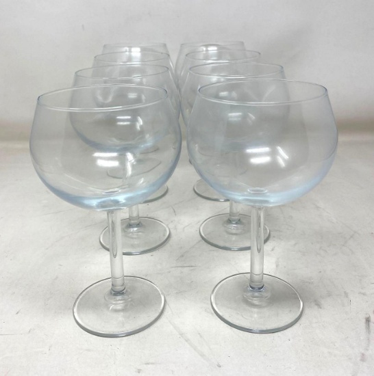 8 Wine Glasses