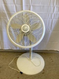 Pedestal Fan