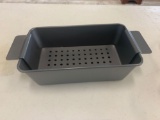 Metal Meat Loaf Pan with Removable Drain Tray