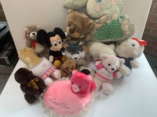 Stuffed Animals Lot Including Mickey Mouse