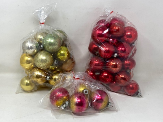 Vintage Christmas Tree Ball Ornaments