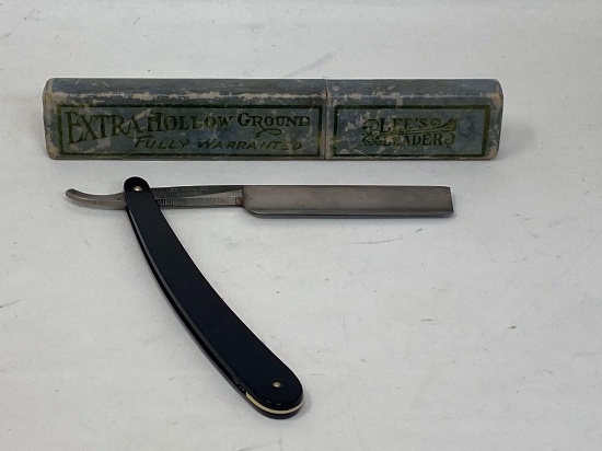 Lee's Leader Straight Razor with Original Box