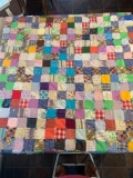 Knotted Patchwork Quilted Comforter