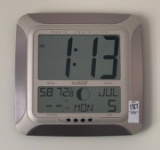 Battery Operated Atomic Clock