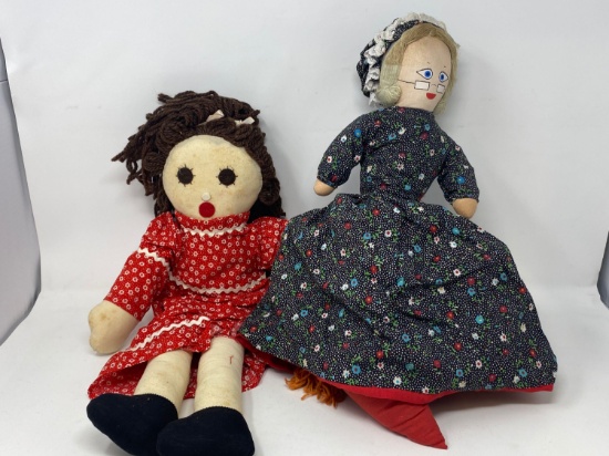 2 Soft Sculpture Dolls