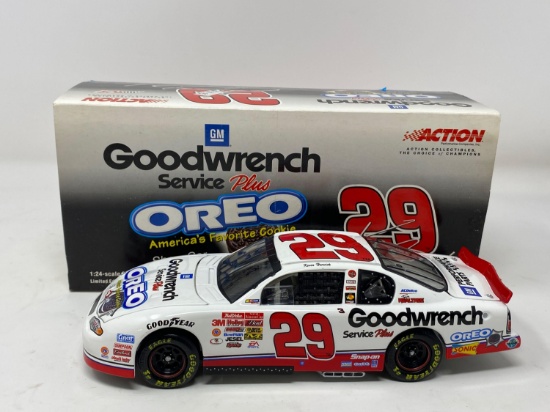 Action #29 Goodwrench Service Plus Oreo Car with Box
