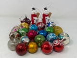 Grouping of Loose Christmas Ornaments