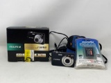 Fujifilm FinePixJ38 Camera, Case and Rechargeable Batteries