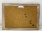 Tupperware Cork Board with 5 Metal Pins