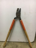 Long-Handled Loppers