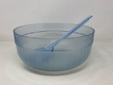 Tupperware Salad Bowl with 2 Serving Spoons