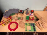 Brio Thomas the Tank Engine track, buildings and accessories