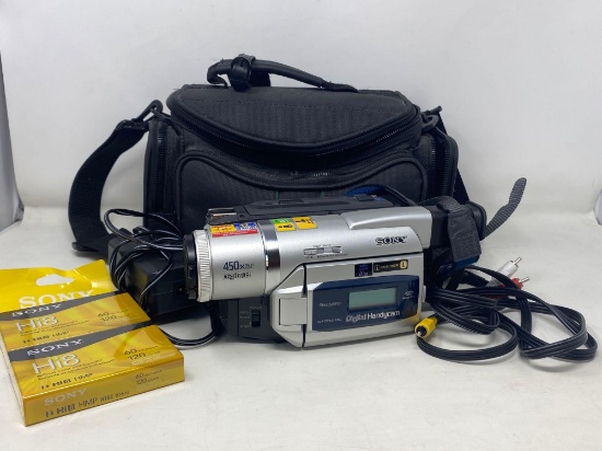 Sony Digital 8 Movie Camera with Case and Sony Hi8 Tapes