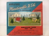 Bachmann Plasticville USA Miniature Farm with Box- HO Gauge