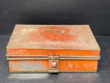 Antique Tin Spice Box with 6 Lidded & Labeled Tins Inside