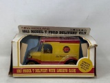 Ertl New Holland 1913 Model T Ford Delivery Van in Box