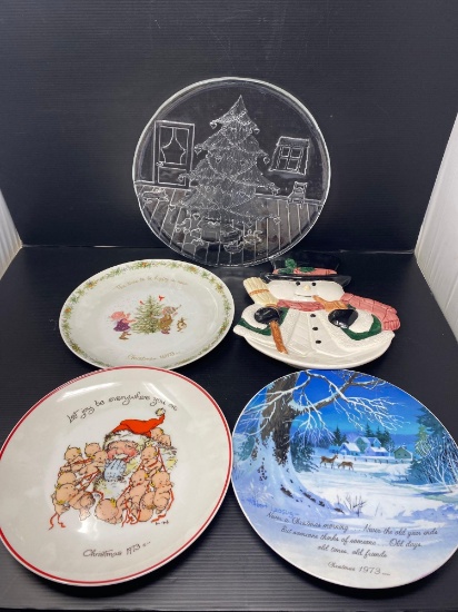 5 Decorative Plates- All Christmas/Winter Themed
