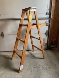 Werner 4' Wooden Ladder