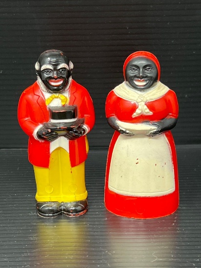 Black Americana Aunt Jemima and Uncle Moses Salt & Pepper Shakers