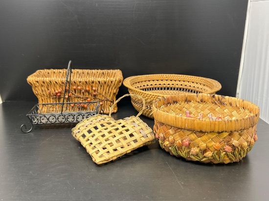 Baskets Lot