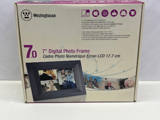 Westinghouse 7" Digital Photo Frame in Original Box