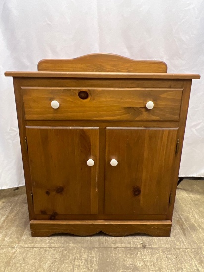 Small Pine Dry Sink with Drawer and 2 Doors