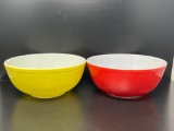 2 Vintage Pyrex Mixing Bowls- Red & Yellow