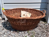Wicker Wash Basket with Cloth Clothespin Bag
