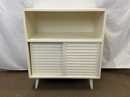 Vintage Painted Cabinet with Shelf and 2 Louvered Sliding Doors in Base