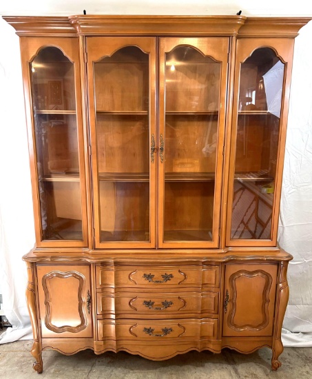 China Cabinet with Glass Front Doors On Top
