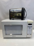 Westinghouse Microwave Oven and Hamilton Beach 2-Slice Toaster