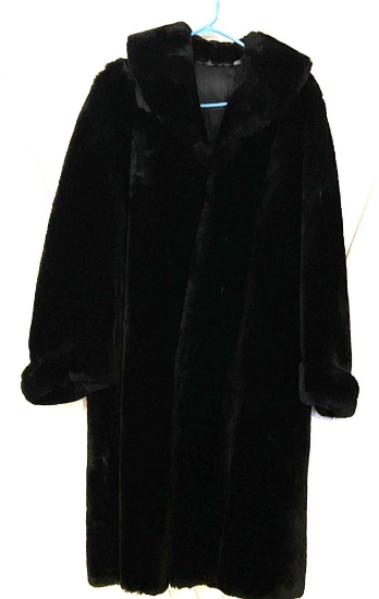 Exquisite Full Length Ladies Fur Coat, Silk Lining